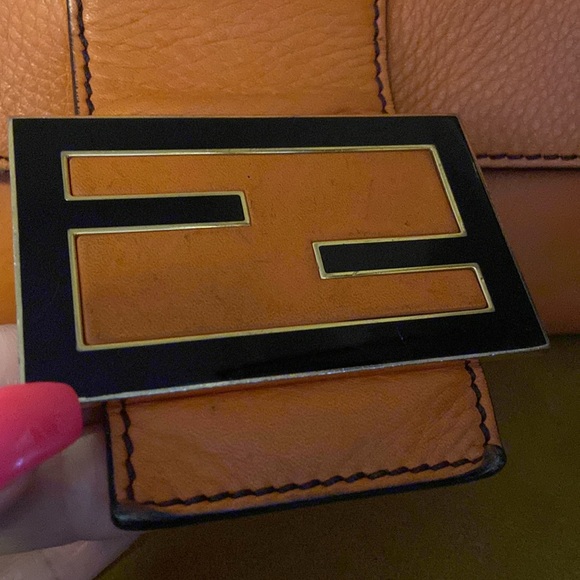 Fendi Big mamma forever leather baguette flap bag orange🍊black gold enamel - Picture 16 of 16